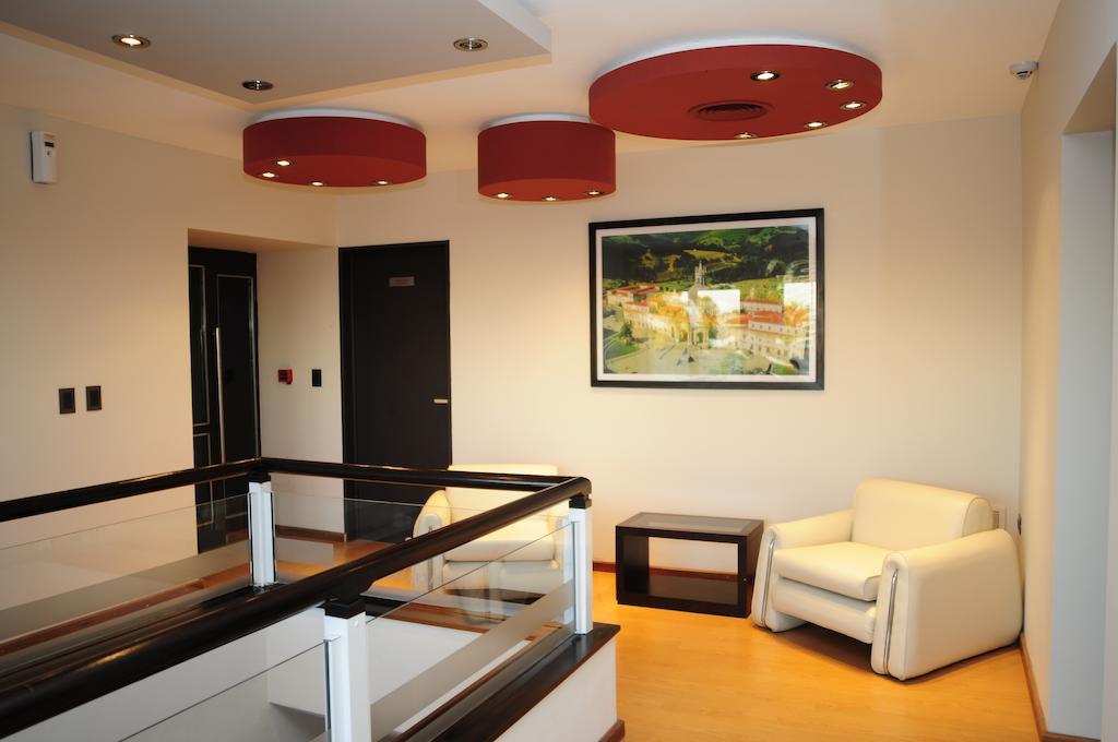 Hotel Euzko Alkartasuna Macachín Extérieur photo