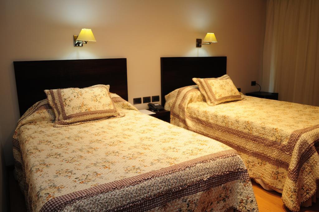 Hotel Euzko Alkartasuna Macachín Chambre photo