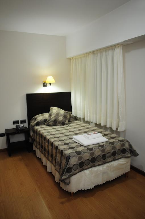 Hotel Euzko Alkartasuna Macachín Chambre photo